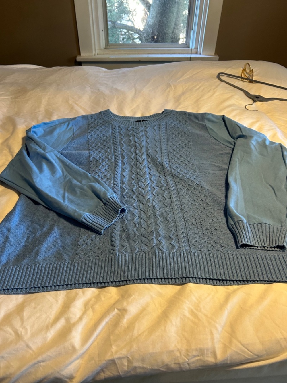 Sweater - Picture 2 of 4